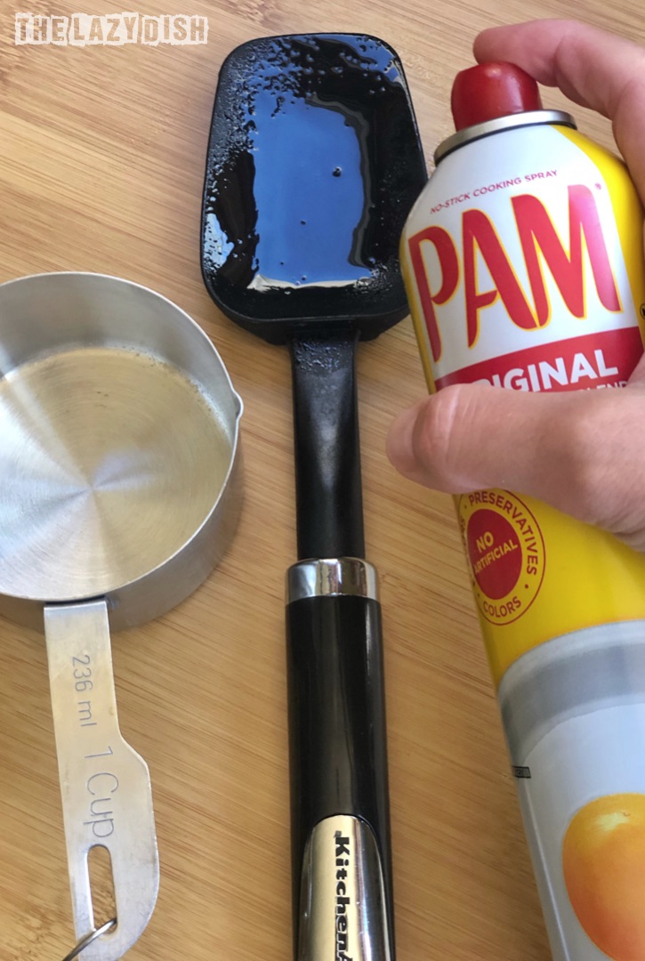 Kitchen Hack: spray cooking spray on fingers, spatulas and measuring cups when handling sticky things like honey. The Lazy Dish #thelazydish #hacks #tipsandtricks #kitchenhacks