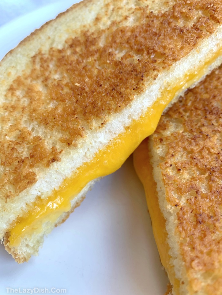 How to make the BEST grilled cheese sandwich! Tips, tricks and methods on how to get it perfect every time.