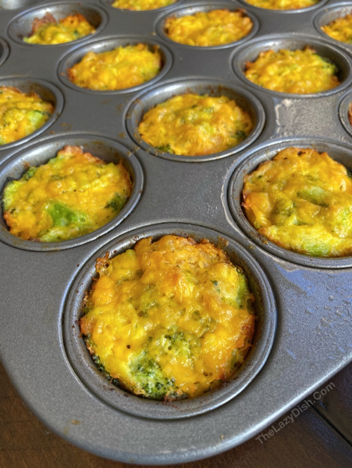 Easy broccoli cheese tots made with Ritz crackers-- super fun, easy and healthy snack idea for kids.