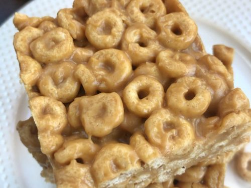 3 Ingredient Peanut Butter Cheerio Bars - The Lazy Dish