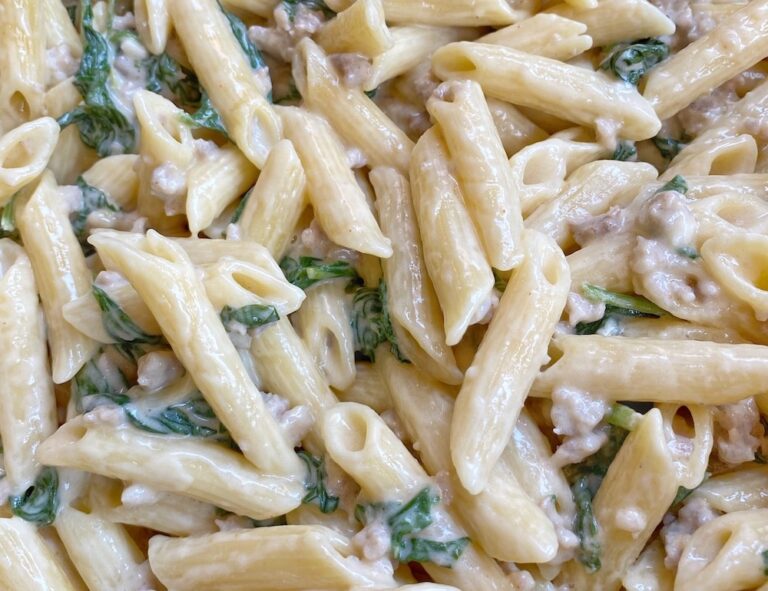 20 Minute Creamy Garlic And Sausage Pasta Quick And Easy Dinner Recipe 5561