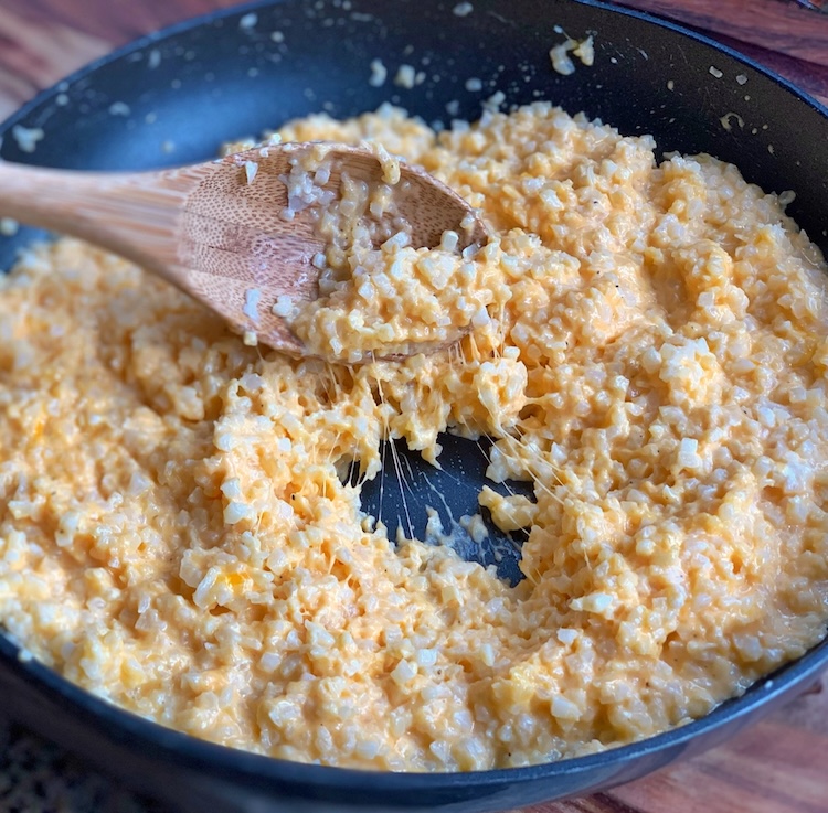 Delicious kid friendly cheesy cauliflower vegetable side dish recipe for dinner. 