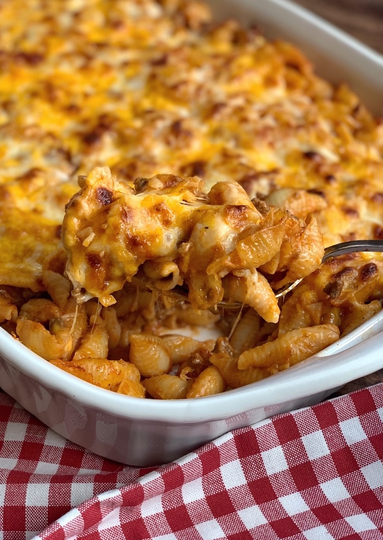 Baked cheeseburger casserole just out of the oven. A close up view of this delicious kid friendly comfort food for dinner!